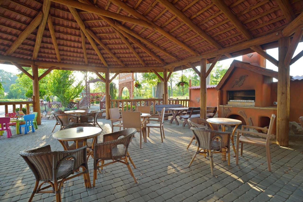 Hotel Kasztelan Krosno Exterior foto